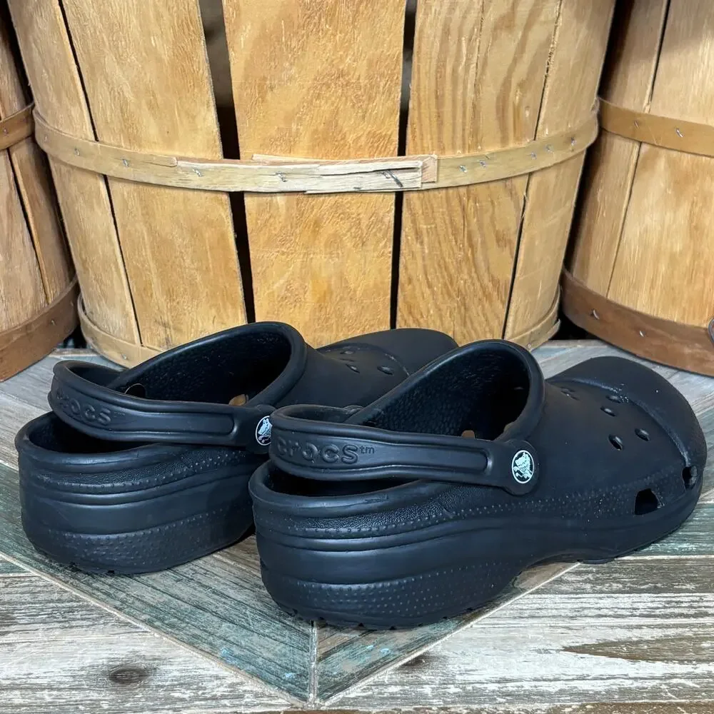 Crocs Reinforce Closed Toe Cap Toe Black Rubber Unisex Clogs Mens Size 8
